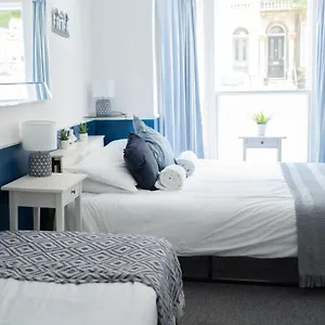 ocean-breeze-rooms.brighton-hotels-england.com/